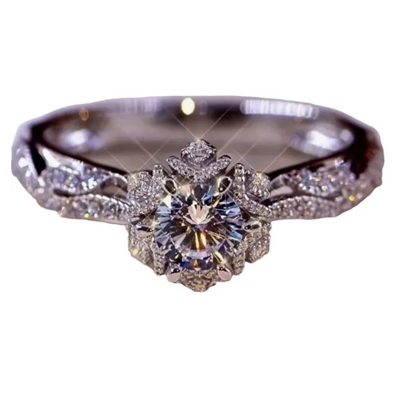 Vintage Zircon Ring Simple Elegant with a vintage feel. Alloy Ring Trendy sz 8 - Picture 1 of 5